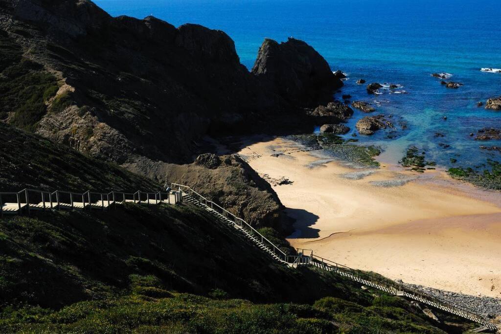 Vale Do Guizo: Casa Poente On The Contryside, Close By The Sea. Aljezur Exterior foto